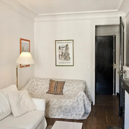 클래시 생제르맹 아파트먼트 *